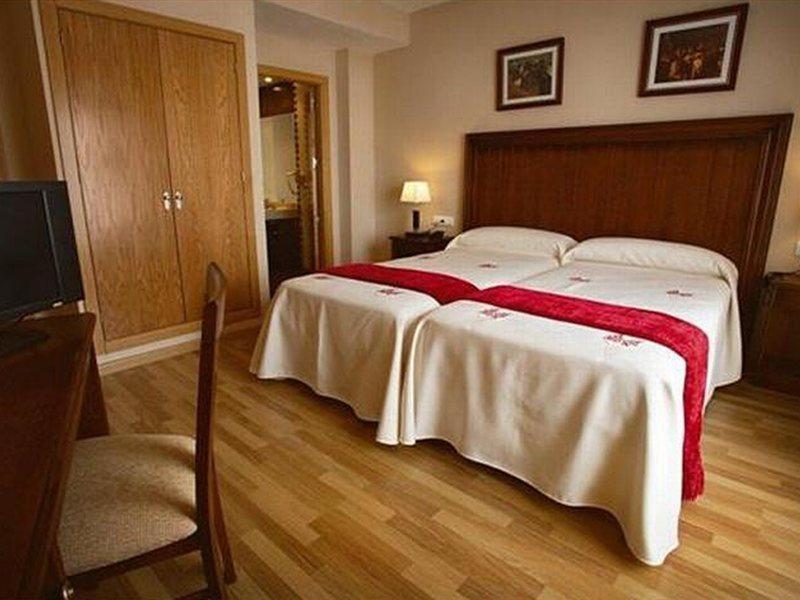 Hotel Arcco Ubeda Esterno foto
