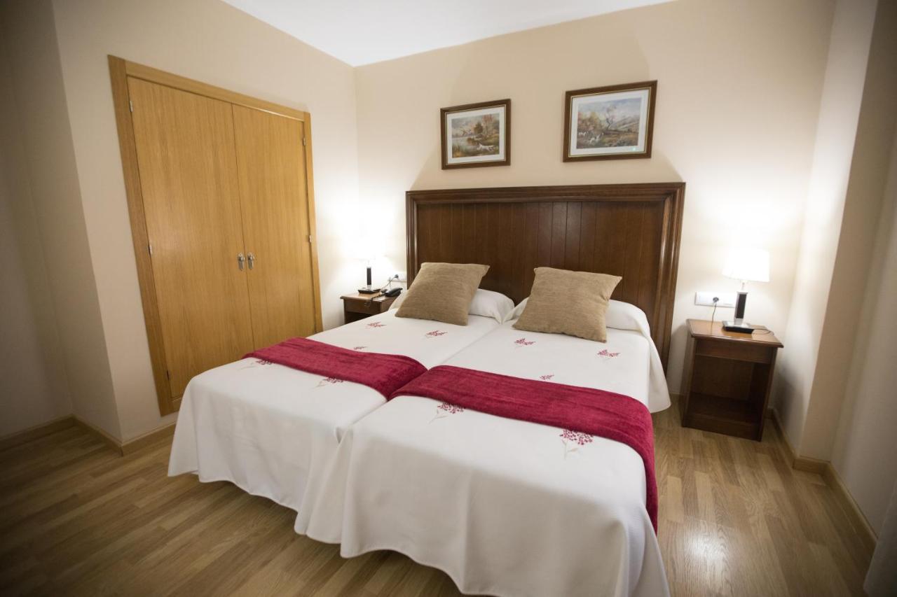 Hotel Arcco Ubeda Esterno foto